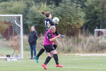 Bild 35 - Frauen Grossenasper SV - SV Steinhorst/Labenz : Ergebnis: 1:3